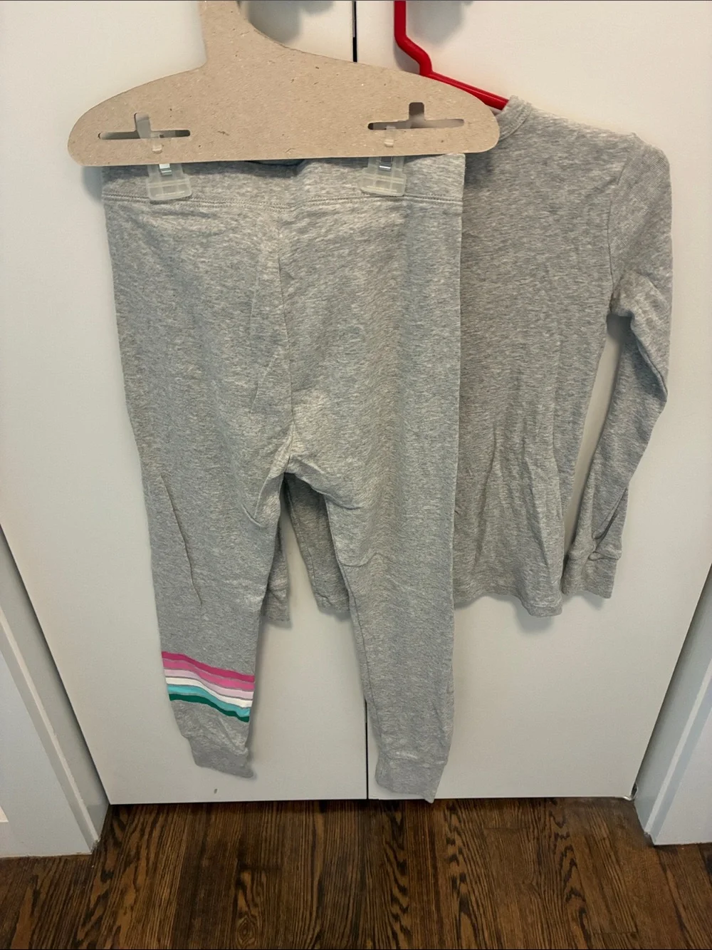 GAP heather gray